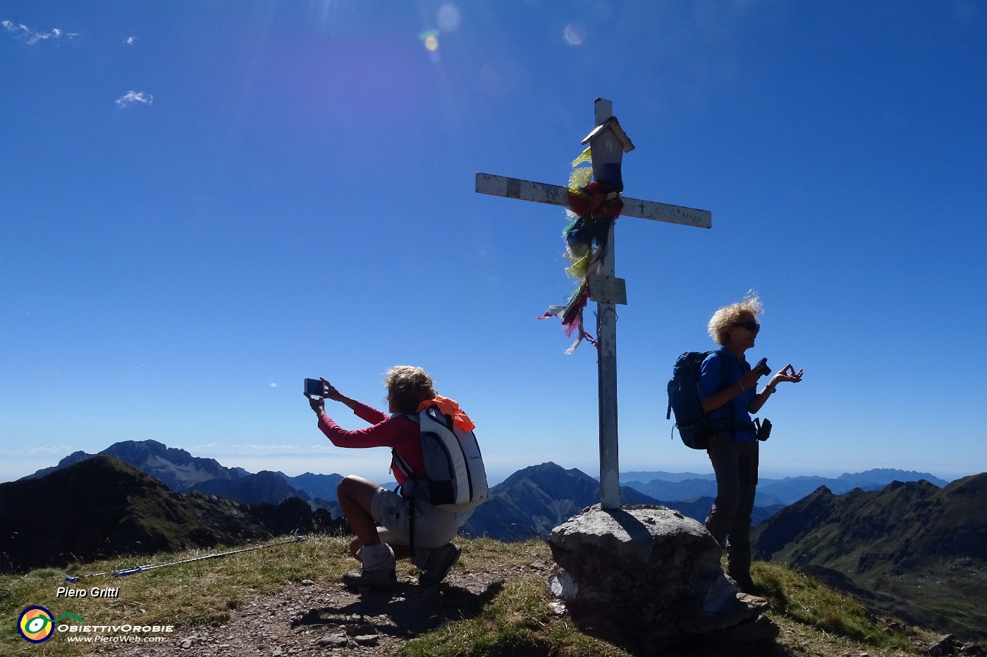 64 Fotografe alla ricerca di scatti al top !.JPG